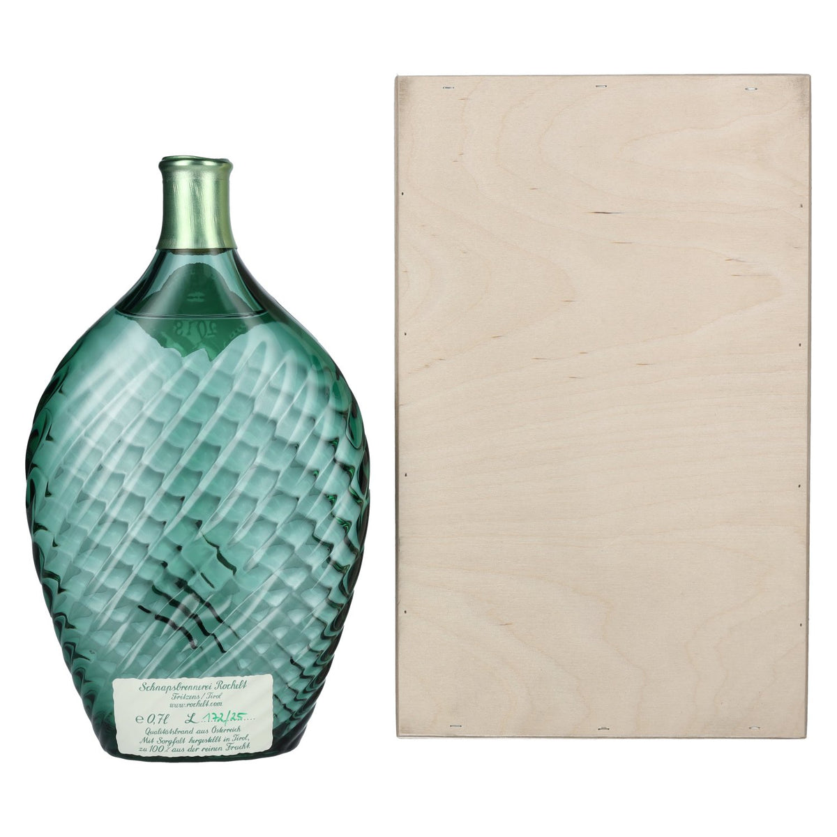 Rochelt Wachau Apricot 2018 50% vol. 0.7 l in a wooden crate