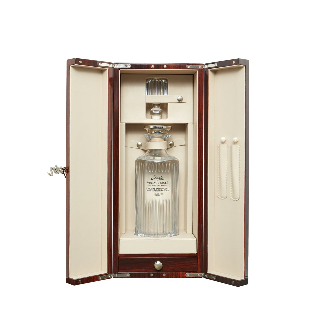 Chopin 30 Years Old Vintage Vault Original Batch Vodka 43.6% vol. 0.7 l in a wooden box