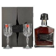 Flor de Caña 30 Years Old V Generaciones Single Barrel 1988 45% Vol. 0.7l in gift box with 2 stemmed glasses